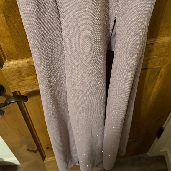 Purple Prom Dress NWT Elegant Formal Gown Special Occasion M - Picture 4 of 5